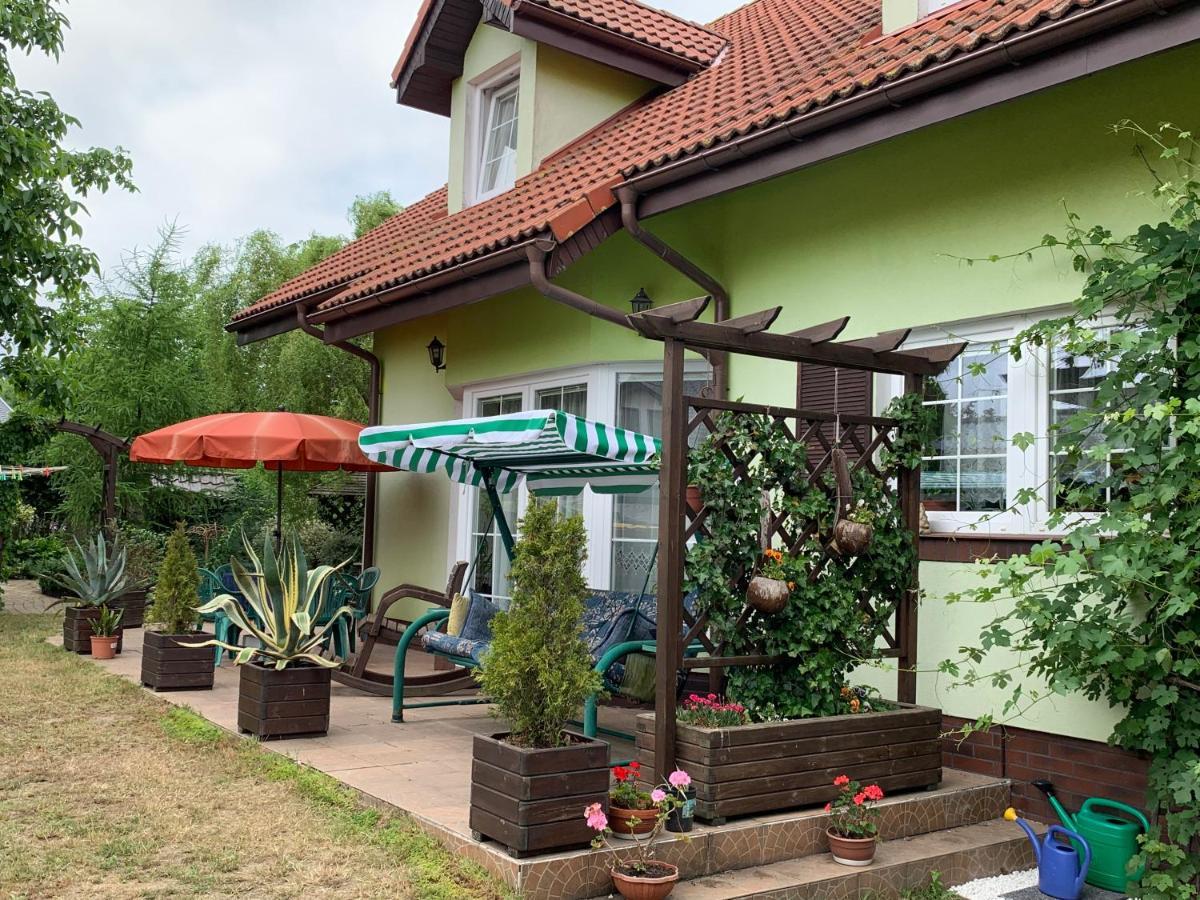 Kanarek Ustka Extérieur photo